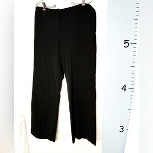 Chico's Black Straight Leg Business Casual Pants 1 Short or‎ 8 Small